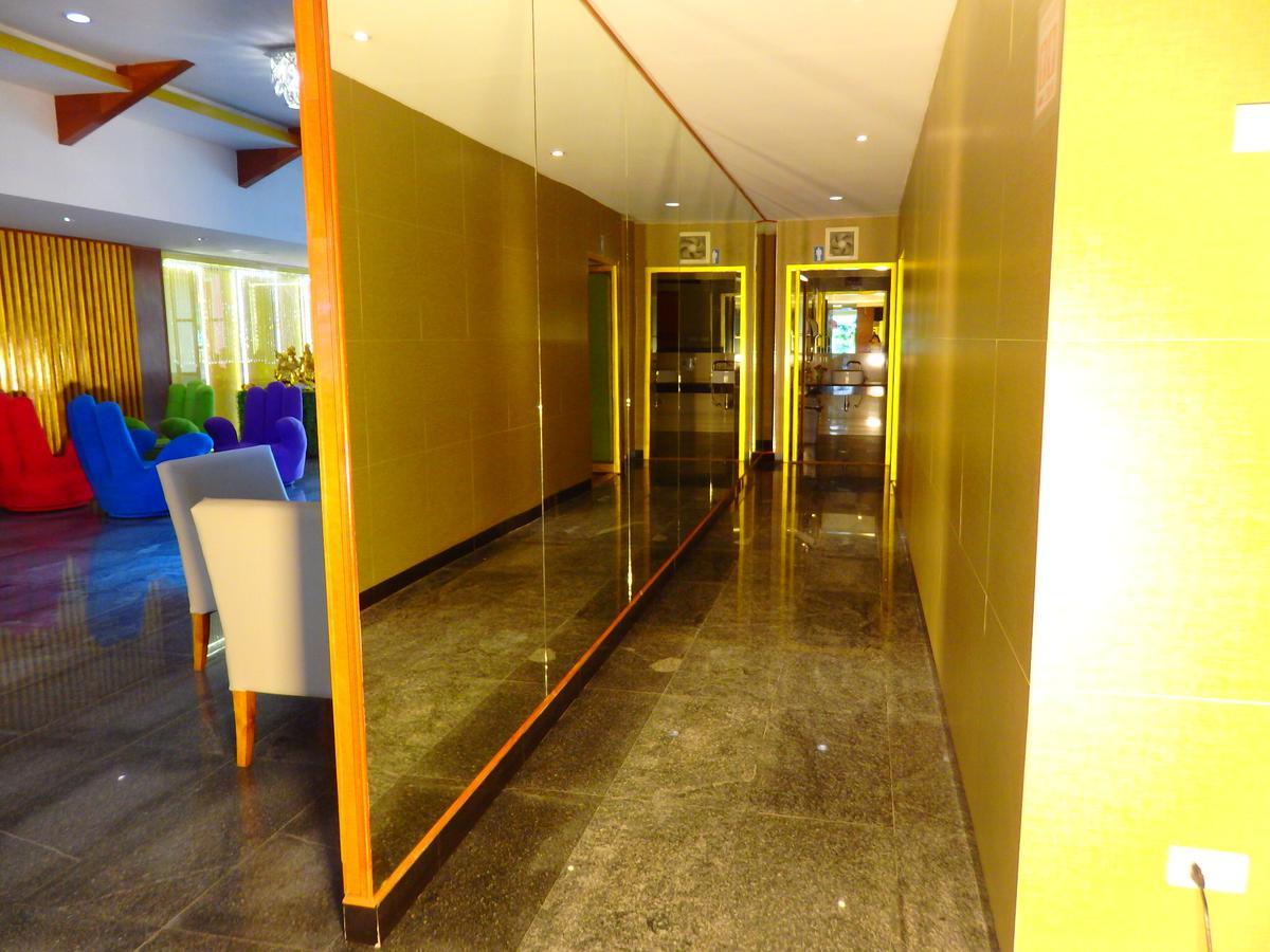 Pohseen Grand Palace Hotel Bangkok Extérieur photo
