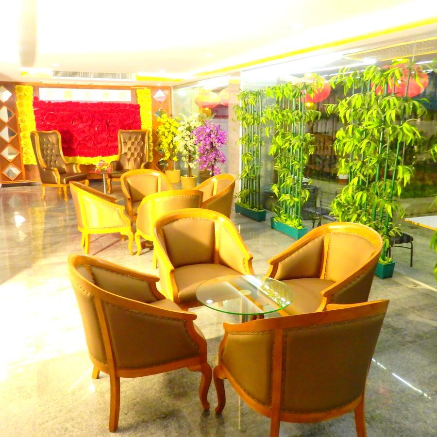 Pohseen Grand Palace Hotel Bangkok Extérieur photo